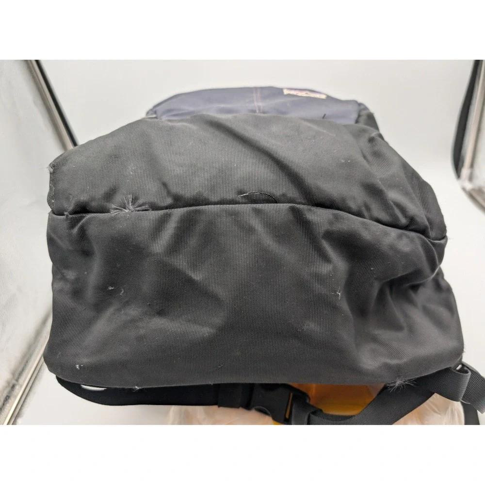 Patagonia Black Charcoal Grey Multi Compartment Hiking Travel Backpack Bag